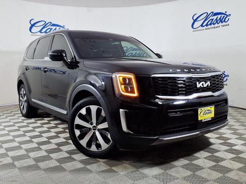 Ebony Black 2022 Kia Telluride EX
