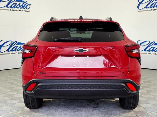 Apex Red 2026 Chevrolet Trax LT