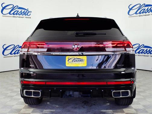 2024 Volkswagen Atlas Cross Sport 2.0T SEL Premium