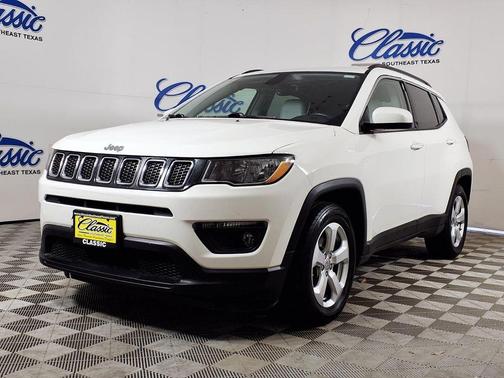 White Clearcoat 2018 Jeep Compass Latitude