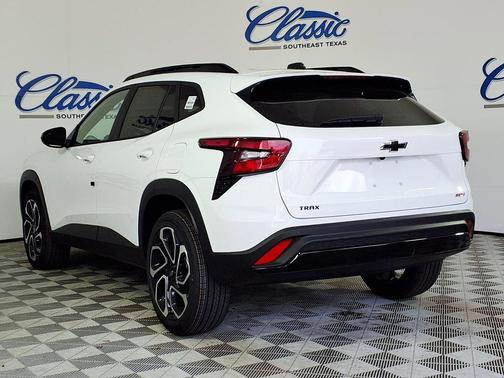 2026 Chevrolet Trax FWD 2RS