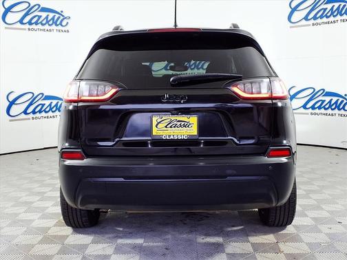 2020 Jeep Cherokee Altitude