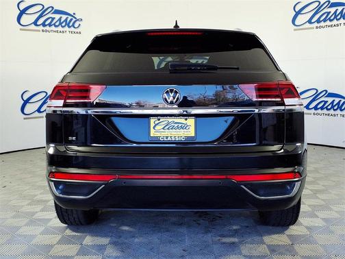 2022 Volkswagen Atlas Cross Sport 2.0T SE w/Technology