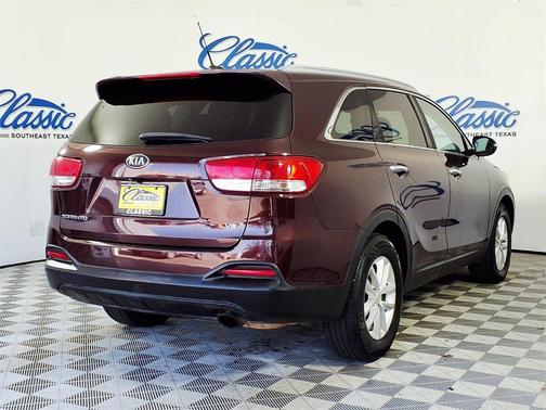 2017 Kia Sorento LX