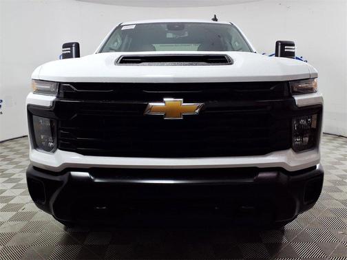 2026 Chevrolet Silverado 2500 WT