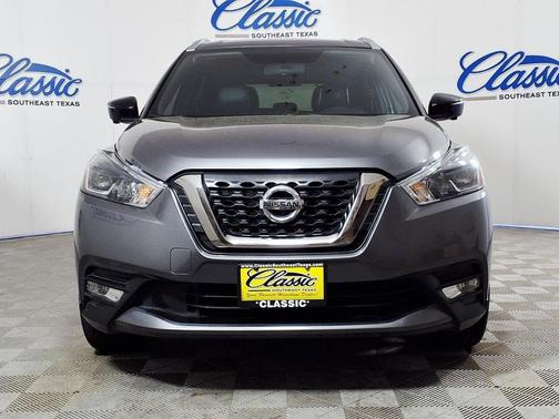 2018 Nissan Kicks SR