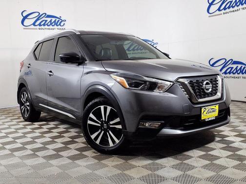 2018 Nissan Kicks SR