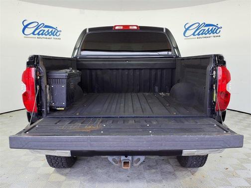 2015 Toyota Tundra SR5