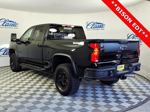 2024 Chevrolet Silverado 2500 4WD Crew Cab Standard Bed ZR2