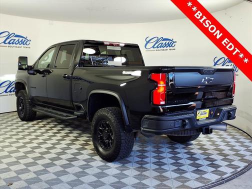 2024 Chevrolet Silverado 2500 4WD Crew Cab Standard Bed ZR2