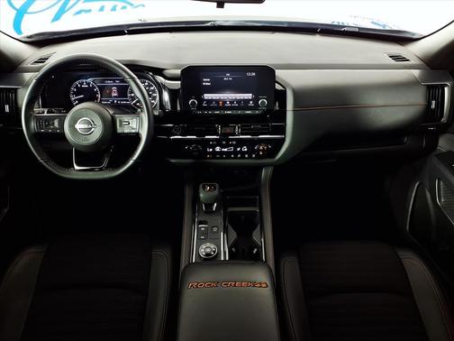 2024 Nissan Pathfinder Rock Creek 4WD