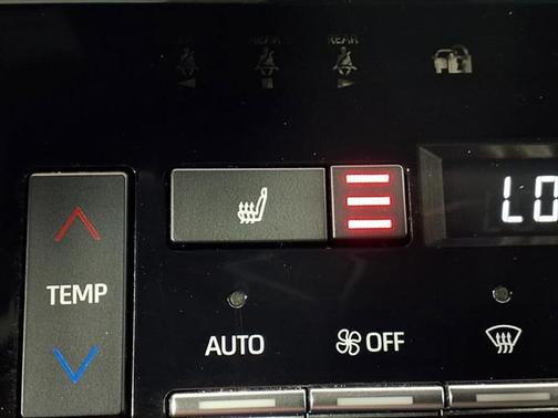 2019 Toyota Avalon XLE