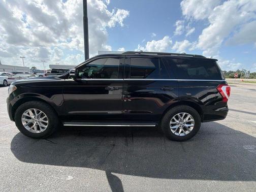 Agate Black Metallic 2021 Ford Expedition XLT