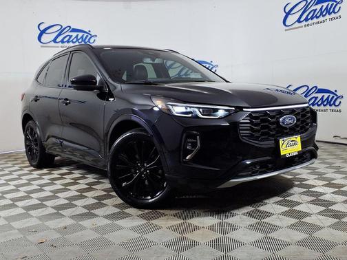 Agate Black Metallic 2023 Ford Escape ST-Line Elite