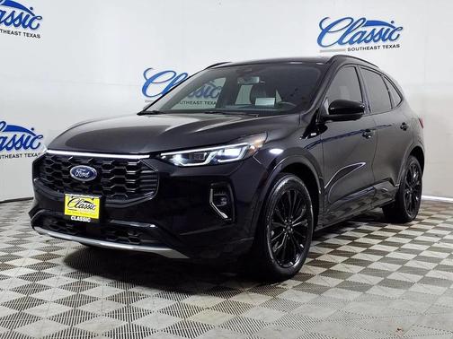 Agate Black Metallic 2023 Ford Escape ST-Line Elite