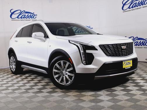2022 Cadillac XT4 Premium Luxury