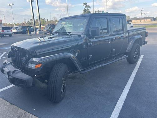 2022 Jeep Gladiator Altitude 4x4