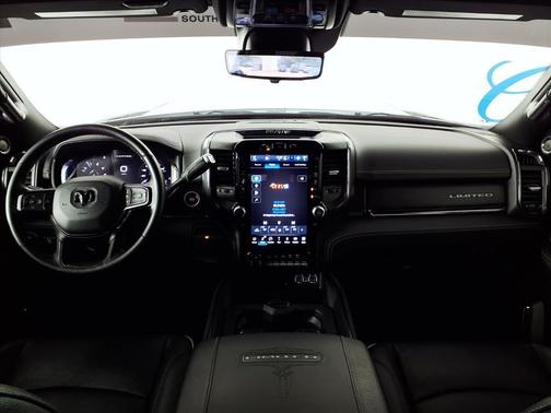 2024 RAM 3500 Limited Mega Cab 4x4 6'4' Box