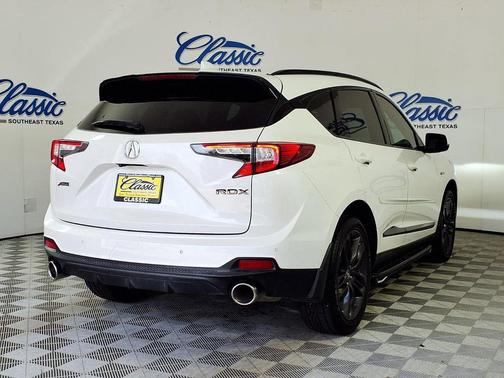 White Diamond Pearl 2019 Acura RDX A-Spec