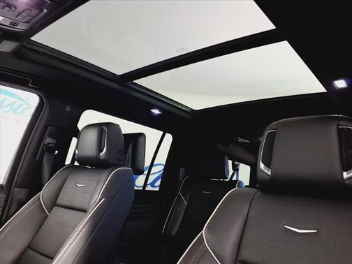 2023 Cadillac Escalade ESV Premium Luxury