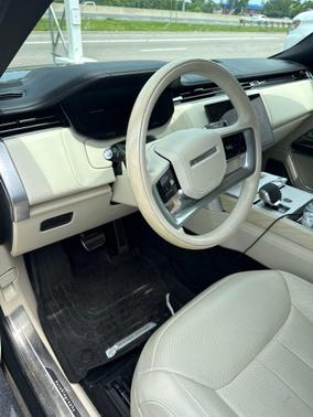 Green 2024 Land Rover Range Rover P530 Autobiography