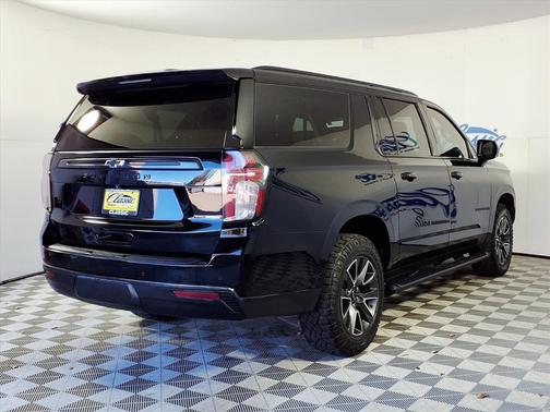 2021 Chevrolet Suburban 4WD Z71