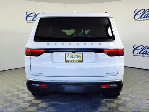 2022 Jeep Wagoneer Series III 4x4
