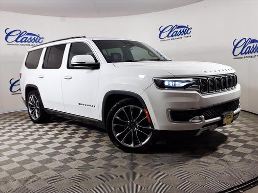 2022 Jeep Wagoneer Series III 4x4