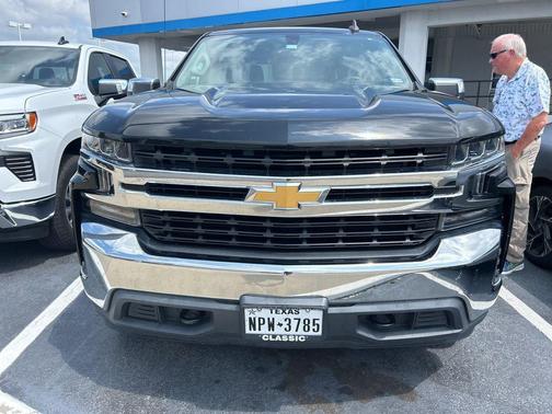 Black 2020 Chevrolet Silverado 1500 LT