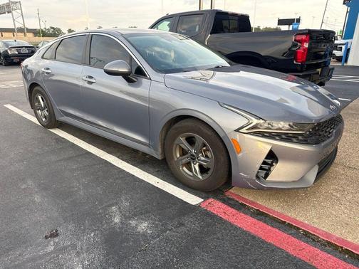 Everlasting Silver 2021 Kia K5 LX