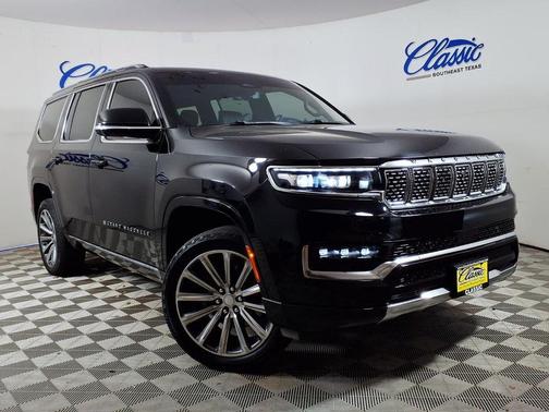 Diamond Black Crystal Pearlcoat 2022 Jeep Grand Wagoneer Series II 4x4