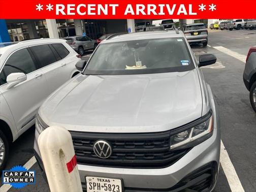 2023 Volkswagen Atlas Cross Sport 2.0T SEL
