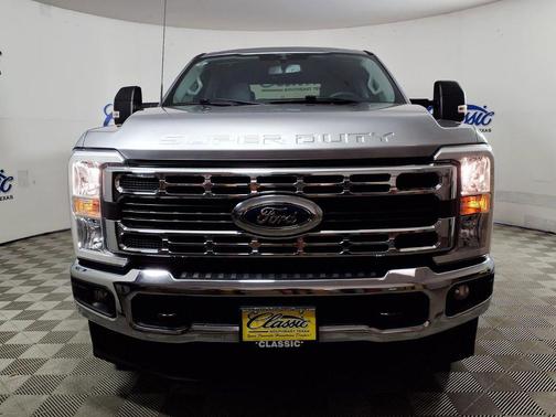Iconic Silver Metallic 2023 Ford F-250 XLT