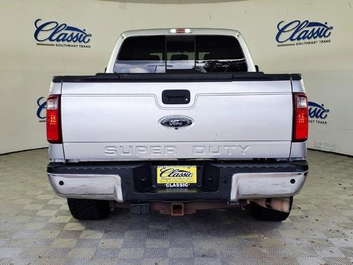 Ingot Silver Metallic 2014 Ford F-250 Lariat