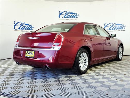 2013 Chrysler 300 S