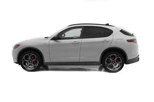 2024 Alfa Romeo Stelvio Ti
