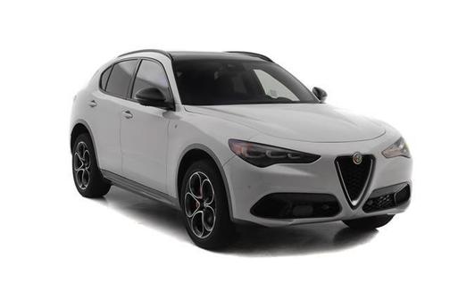 2024 Alfa Romeo Stelvio Ti