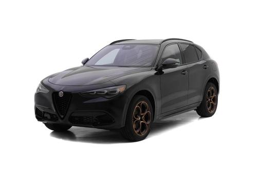 2025 Alfa Romeo Stelvio Base