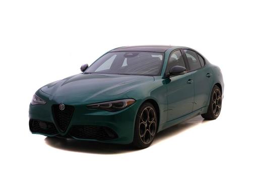 2025 Alfa Romeo Giulia Intensa