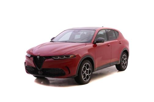 Rosso 2025 Alfa Romeo Tonale