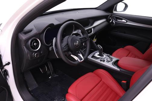 2026 Alfa Romeo Stelvio 