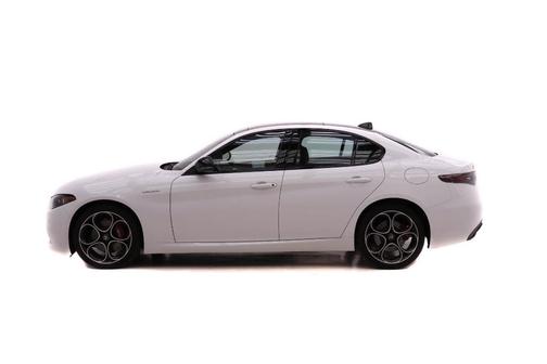 2025 Alfa Romeo Giulia 