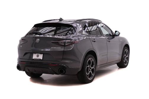 2025 Alfa Romeo Stelvio Veloce