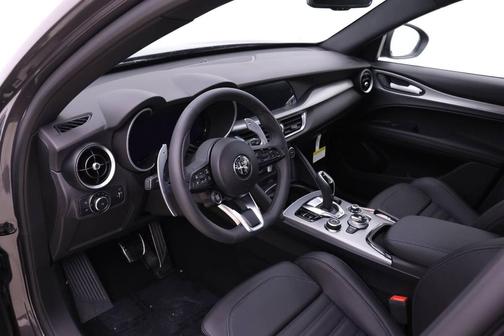 2026 Alfa Romeo Stelvio 