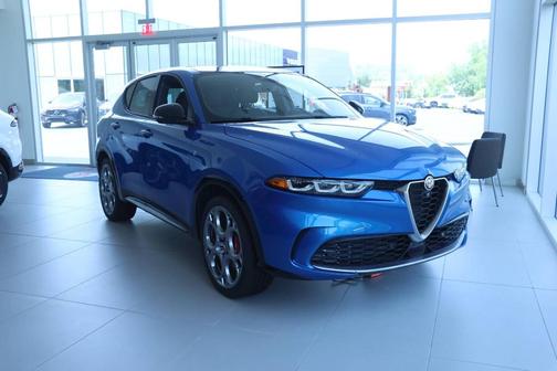 Misano Blue Metallic 2024 Alfa Romeo Tonale Ti