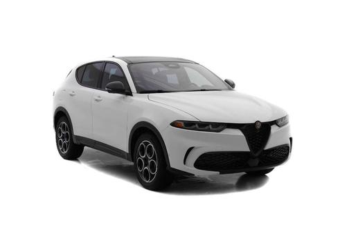 2025 Alfa Romeo Tonale Base