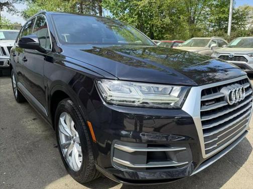 2019 Audi Q7 55 Premium Plus
