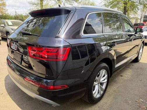 2019 Audi Q7 55 Premium Plus