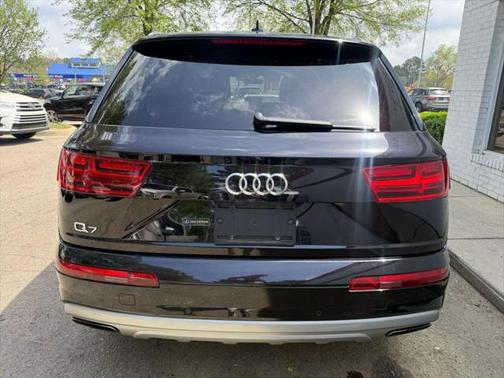 2019 Audi Q7 55 Premium Plus
