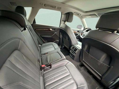 2018 Audi Q5 2.0T Tech Premium